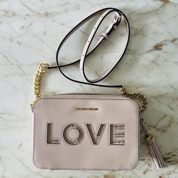 MICHAEL KORS Ginny Soft Pink Leather "Love" Studded Medium Crossbody Camera Bag - Picture 1 of 13